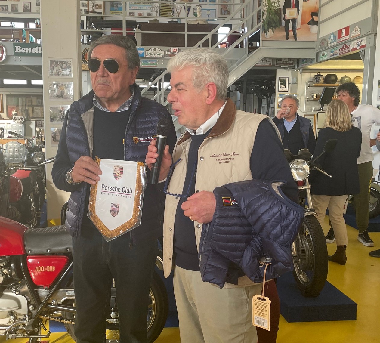 Club Porsche Emilia Romagna fa visita all’  SC LEGEND GARAGE dei F.lli Crescentini